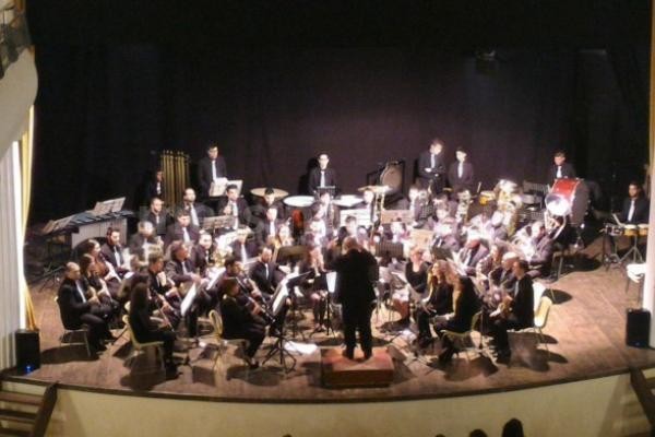 A Gioiosa Marea la "Pentamusa Wind Orchestra"