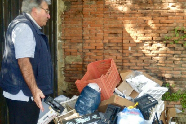 Aggrediti vigili della Decoro