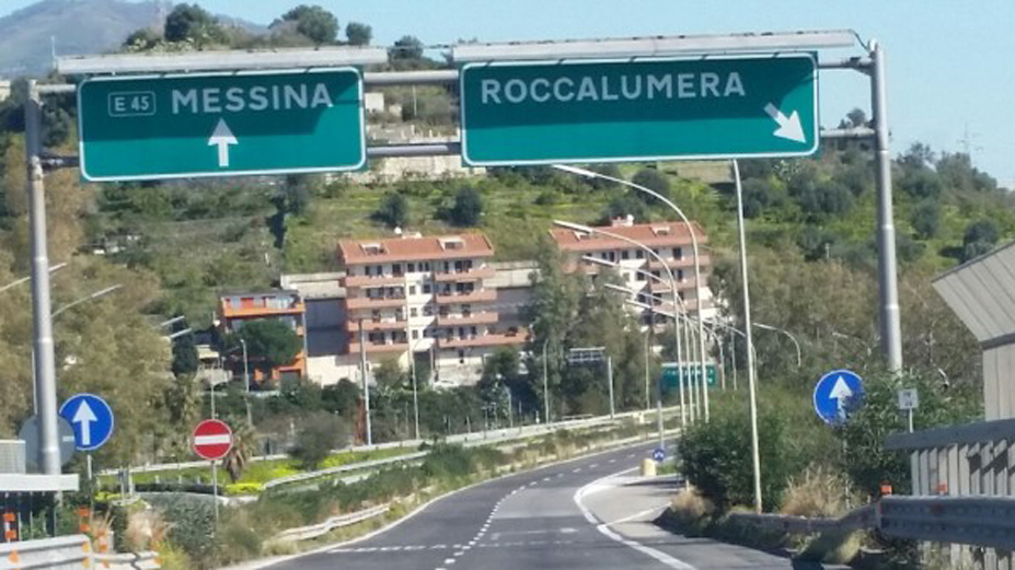 Assaltarono tifosi del Cosenza a Roccalumera, Daspo per ultrà del Catania