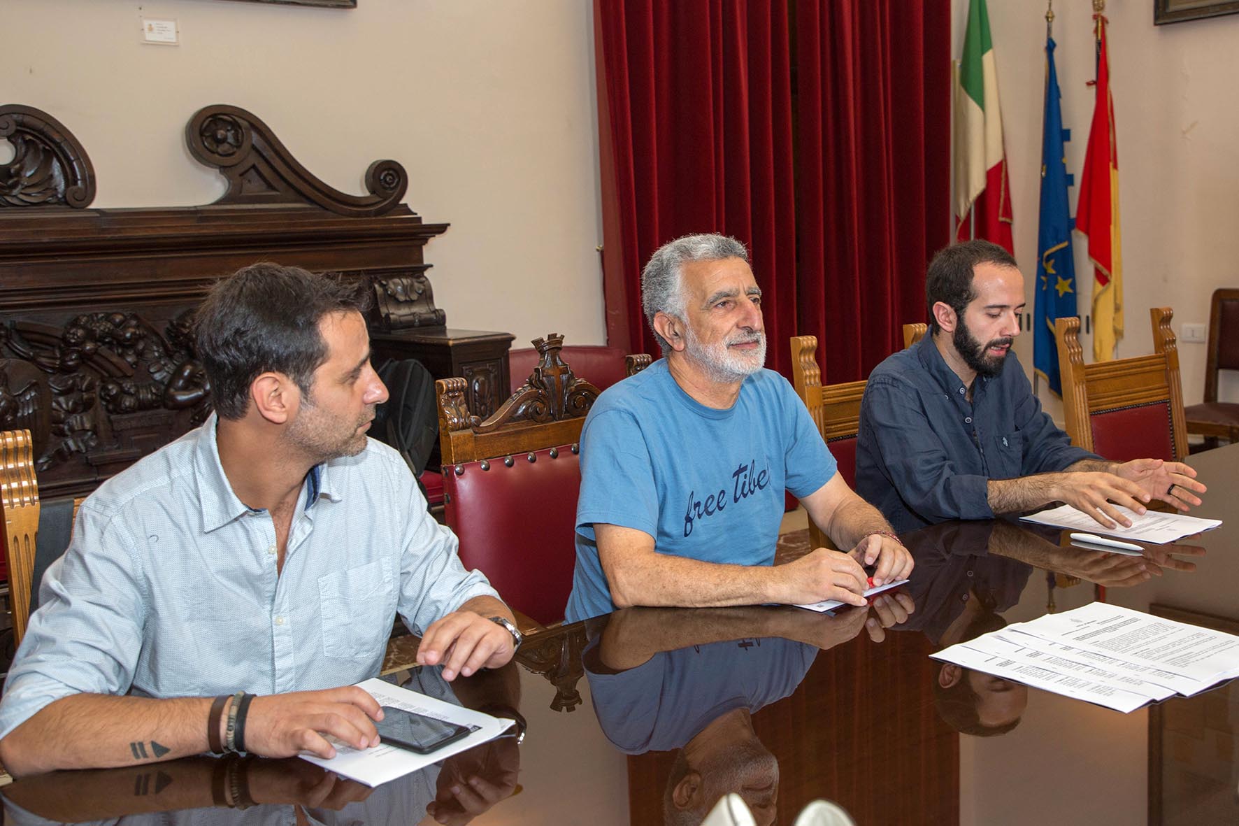 Fondi decurtati al Teatro, Amministratori: "Frittata rigirata contro di noi in passato. Respingeremo iniquità"