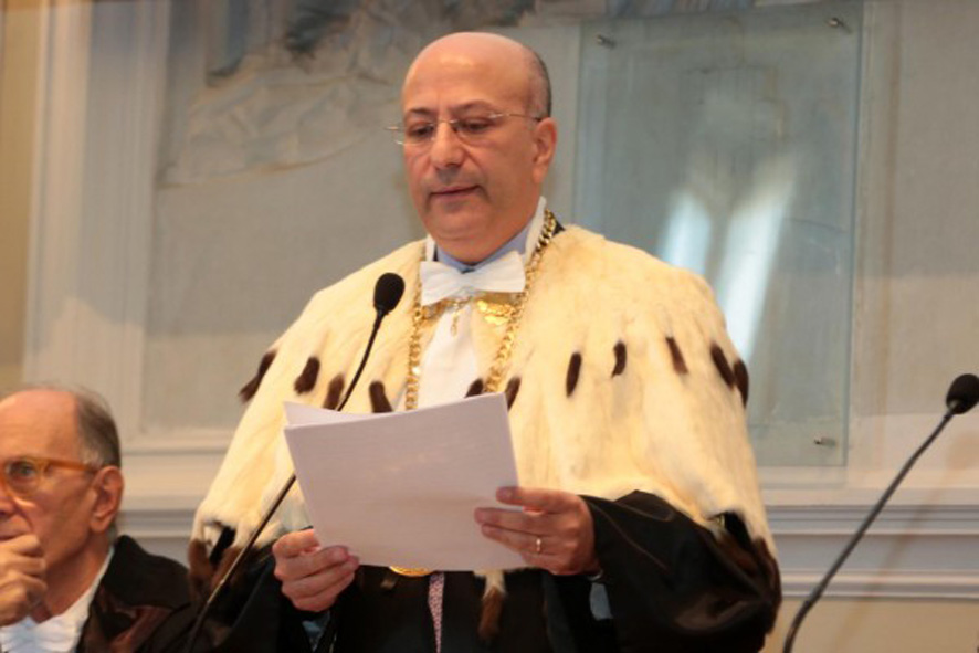 Anche il rettore entra nella "bagarre" della Sanità