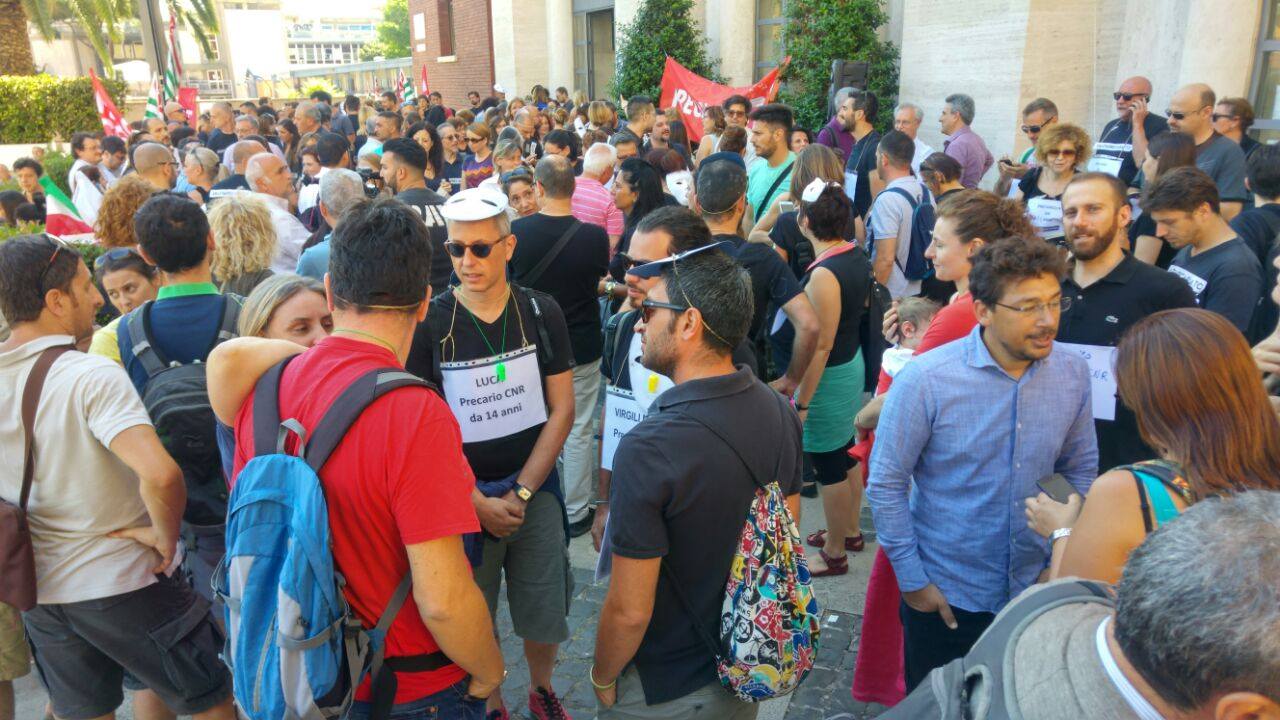 Enti locali, Csa-Cisal: "Basta paletti, si stabilizzino i precari"