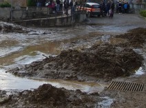 Alluvione 2025, come richiedere ritiro mobilio danneggiato