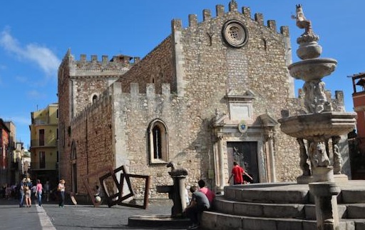 Niente migranti a Taormina, "Noi con Salvini" pronta a mobilitarsi
