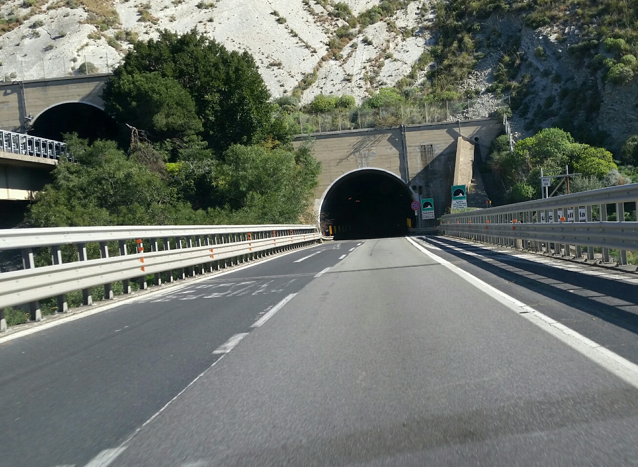 A18: verifiche in corso sulla pila del viadotto "Santo Stefano"