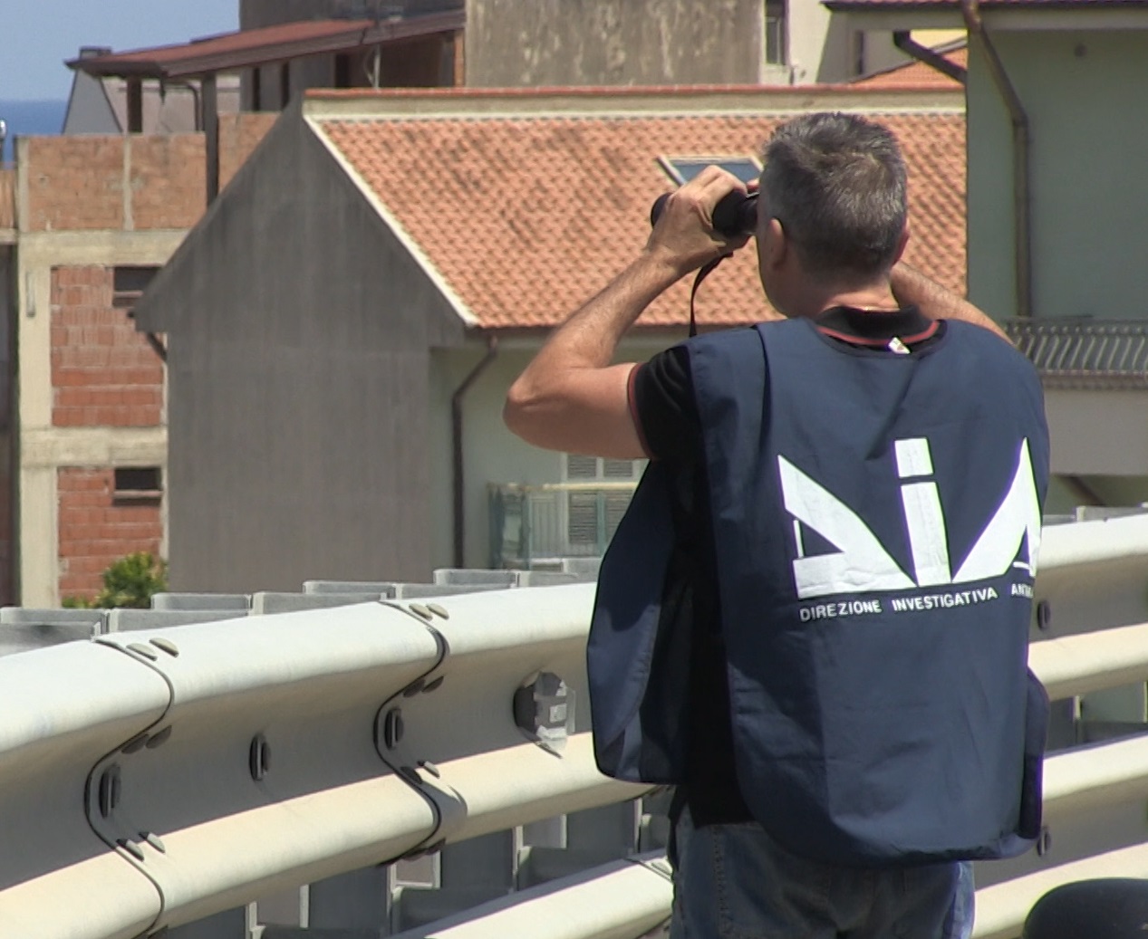 La Dia sequestra beni ad imprenditore in odor di mafia