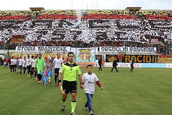 Acr senza futuro, Gioveni striglia De Luca: "I colori giallorossi non possono sparire"