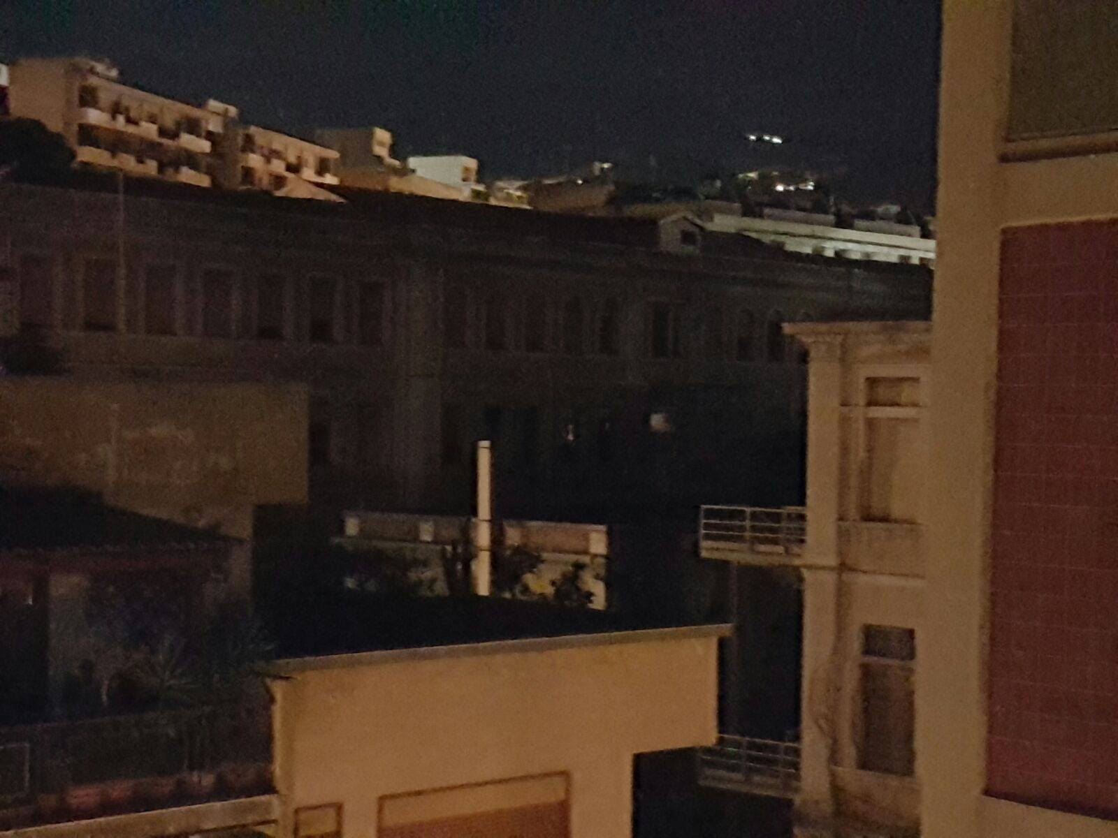 Chi si aggira di notte nelle stanze dell’ex Ospedale Margherita? Luce sospetta…