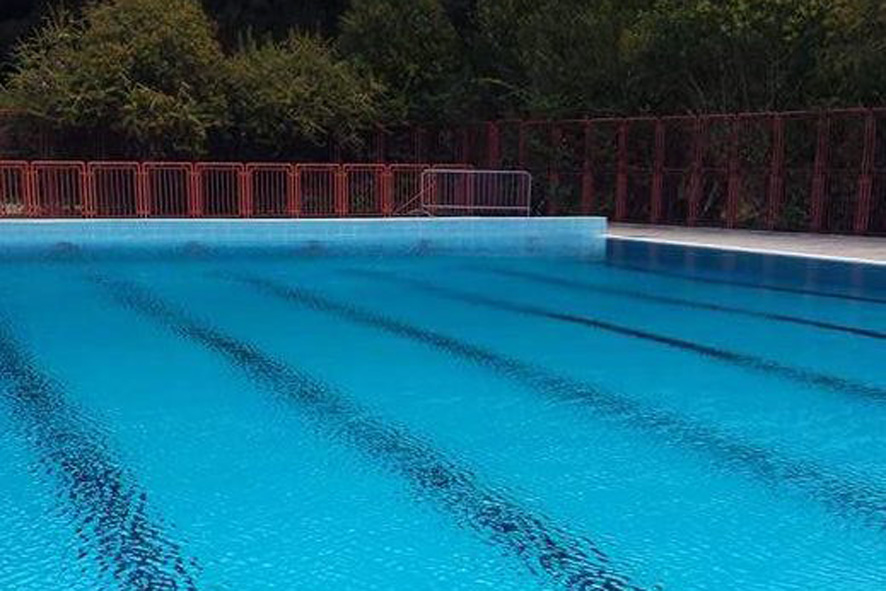 Quanto costa nuotare nelle piscine pubbliche a Messina? La Fin gestore ridurrebbe spese. “Affidiamole quella a Villa Dante”