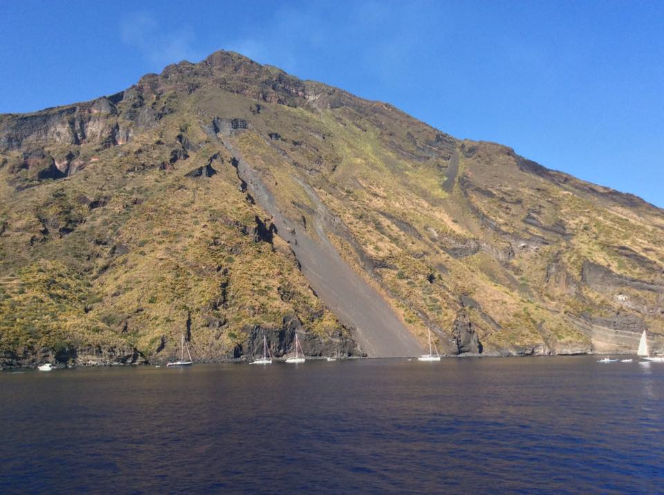 Elevata attività esplosiva, lo show dello Stromboli