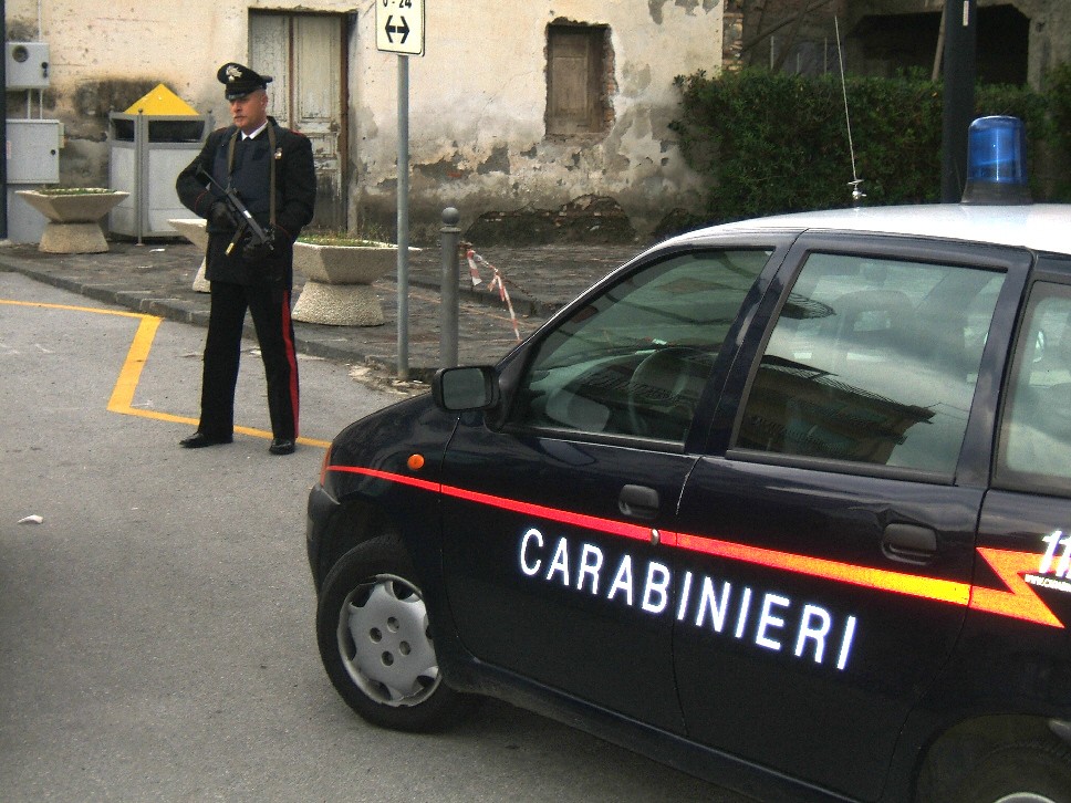 Maltrattamenti in famiglia e lesioni personali, romeno finisce in carcere