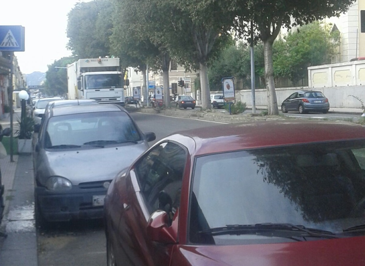 Via La Farina, new look per lo spartitraffico