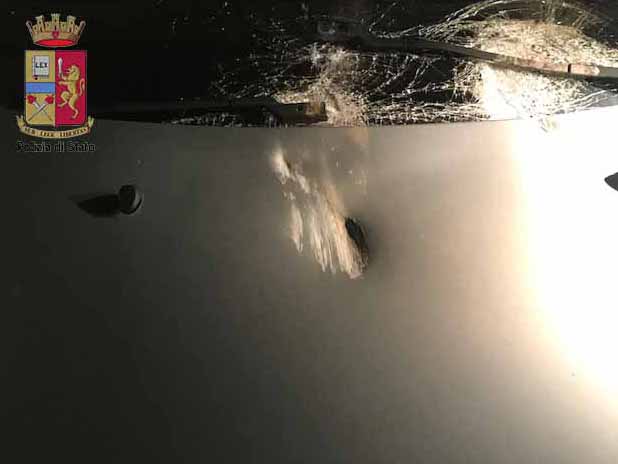 Sassi da cavalcavia A20: arrestati due minorenni