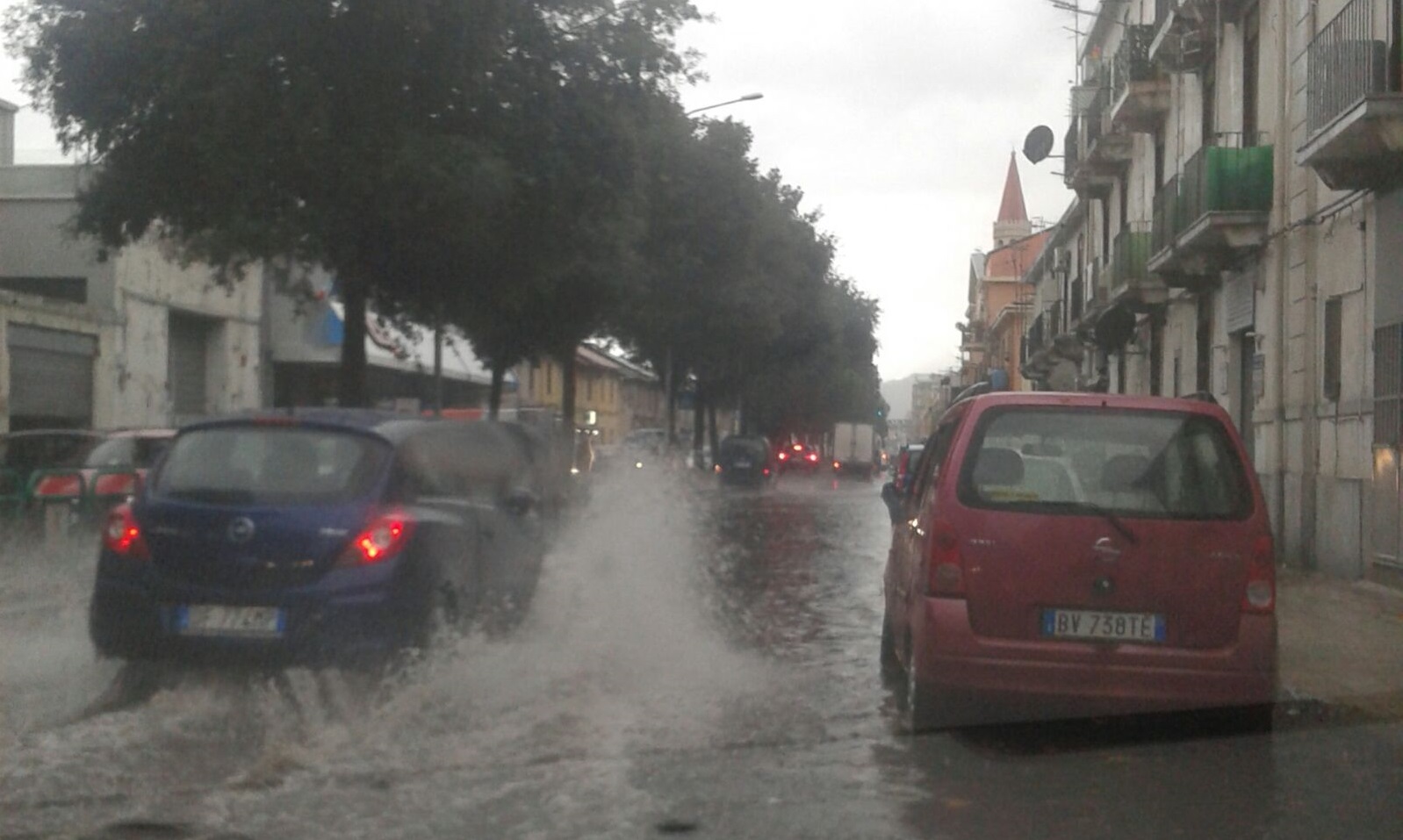 Estate di San Martino con l'ombrello, allerta gialla nel Messinese