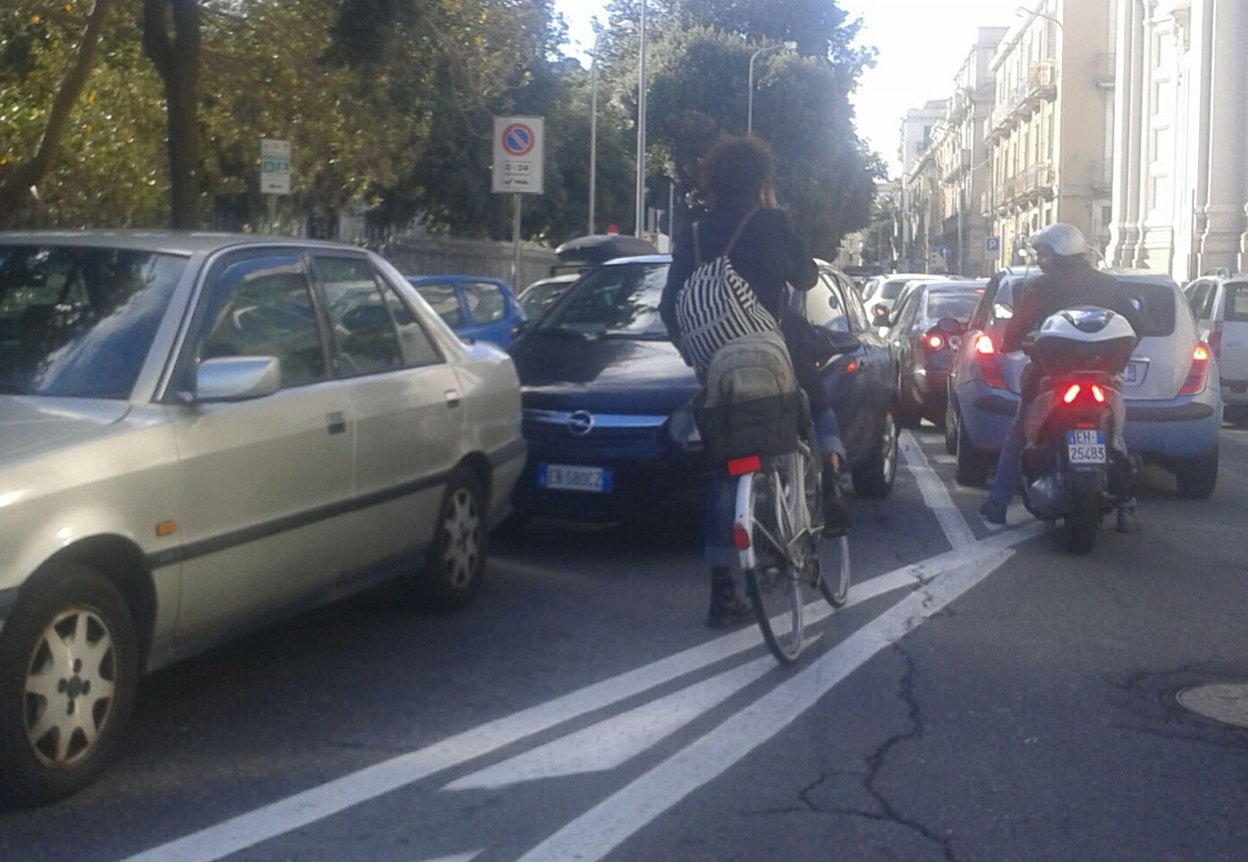 Via Martino, il caos è servito ed i vigili urbani?