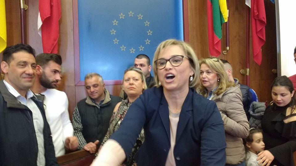 Barrile: "I risultati dicono che la politica ha perso, non so ancora su chi orientarmi al ballottaggio"