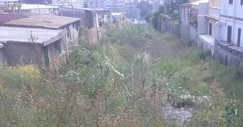 Torrente Ritiro, bomba ecologica pronta ad esplodere