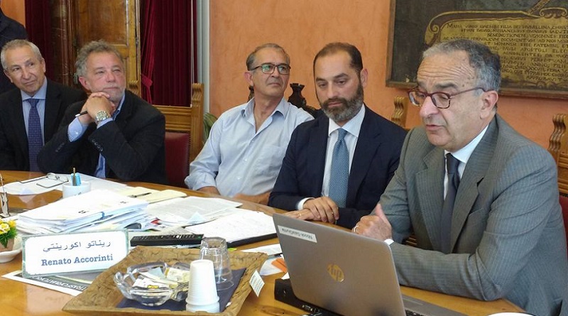 Amam esce dal cilindro Pot investendo 134 mln. Per il critico Fiumefreddo 53 mln e posti di lavoro banditi entro agosto