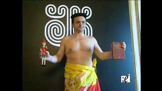 Il movimento sicilianista smentisce: "Non appoggeremo la candidatura di De Luca"