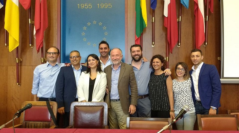 Meta 24 giugno, 5 Stelle: "Attacchi predatori con parole mielose. Cureremo nostri principi da prima forza cittadina. Non disertate urne"