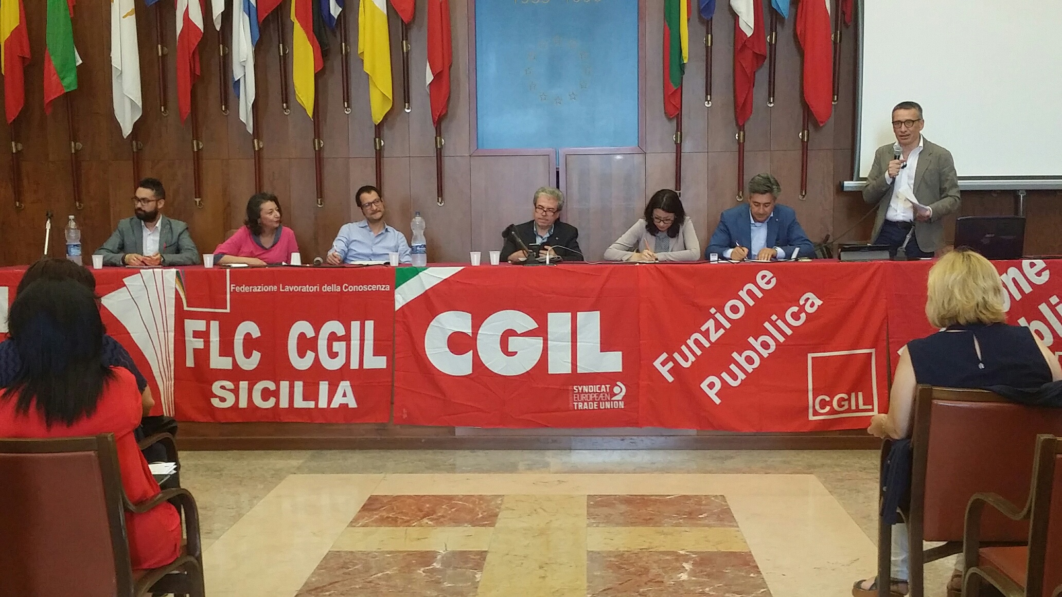 La Cgil al Governo nazionale: "Pensi subito ai precari"