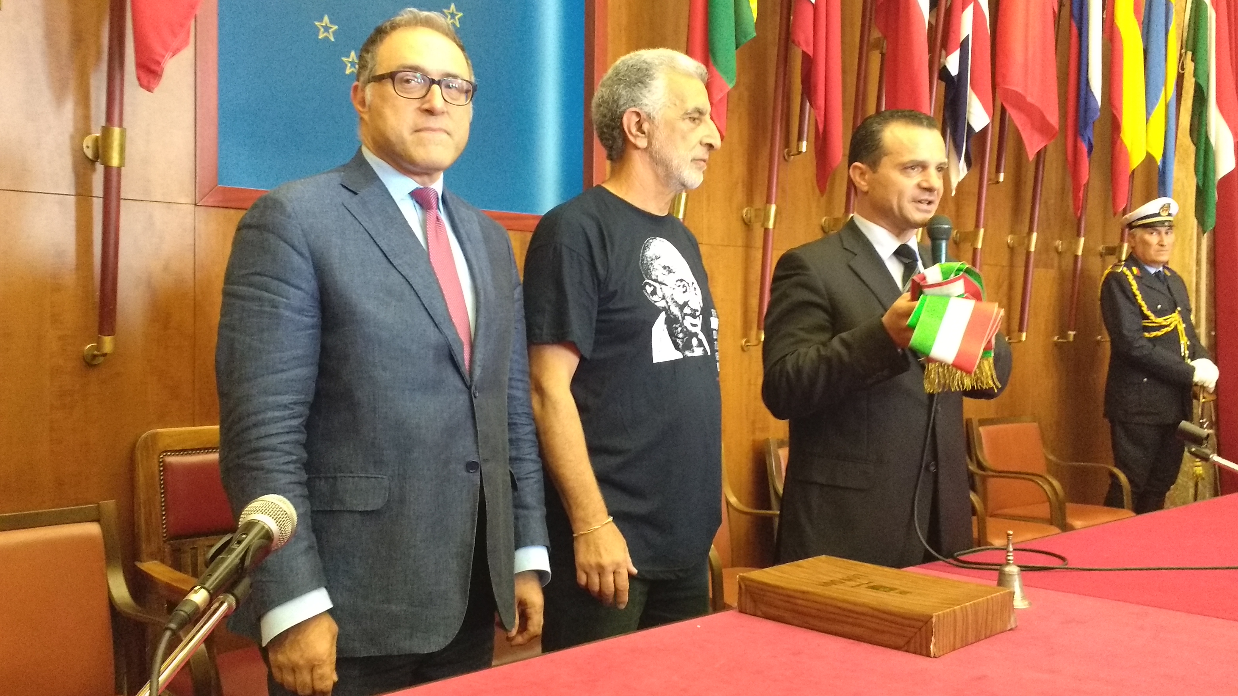 Palazzo Zanca, De Luca nomina nuovo Ragioniere Generale Giovanni Di Leo. Revocato incarico a Le Donne. A breve anche quello di Direttore