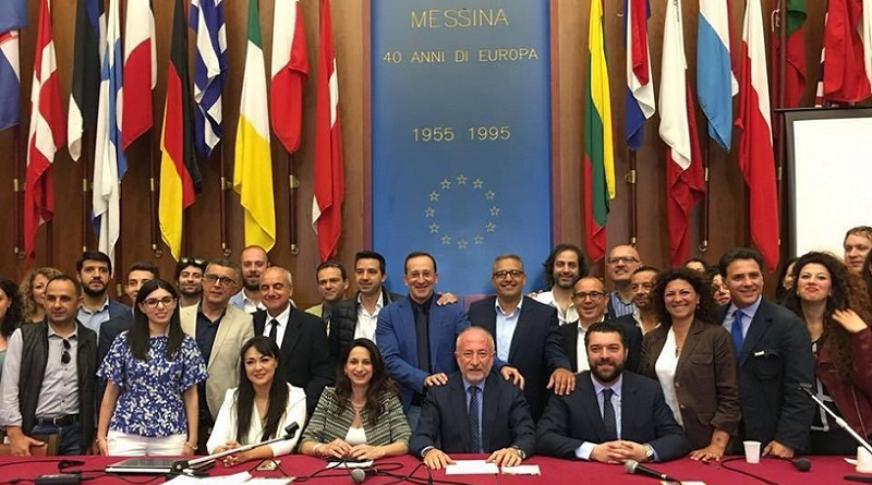 Cinquestelle a Cateno De Luca: «Siamo distanti da progetti deliranti e non barattiamo con poltrone. Il voto è sacro»