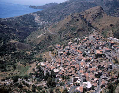 Dopo 20 anni siglata la convenzione per il completamento del tratto Gallodoro-Letojanni