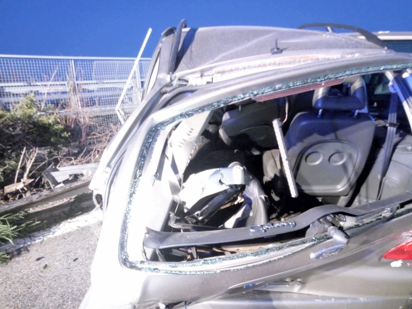 A-18, schianto mortale. Due le vittime