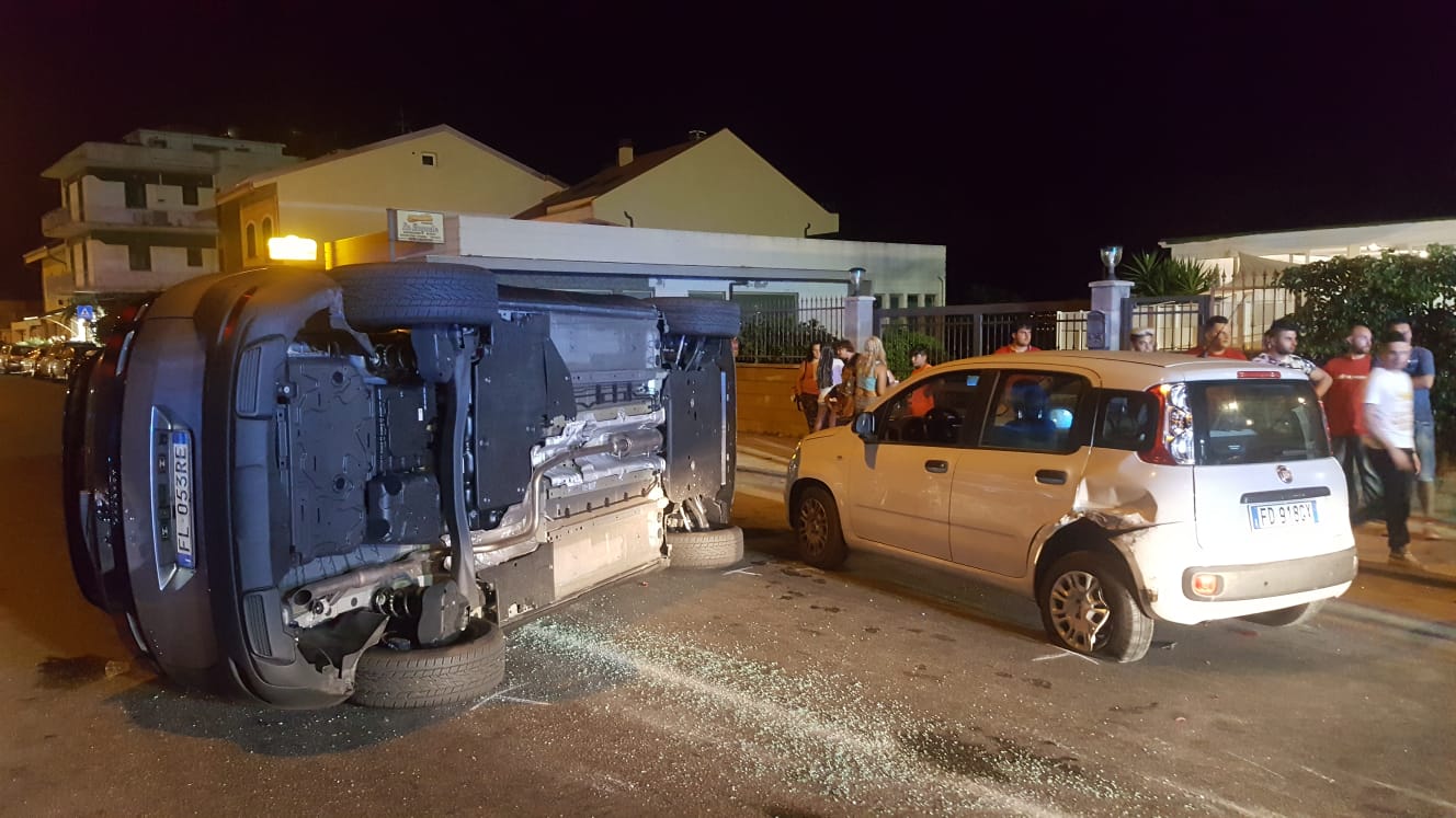 Scontro nella notte a S. Agata: 5 feriti