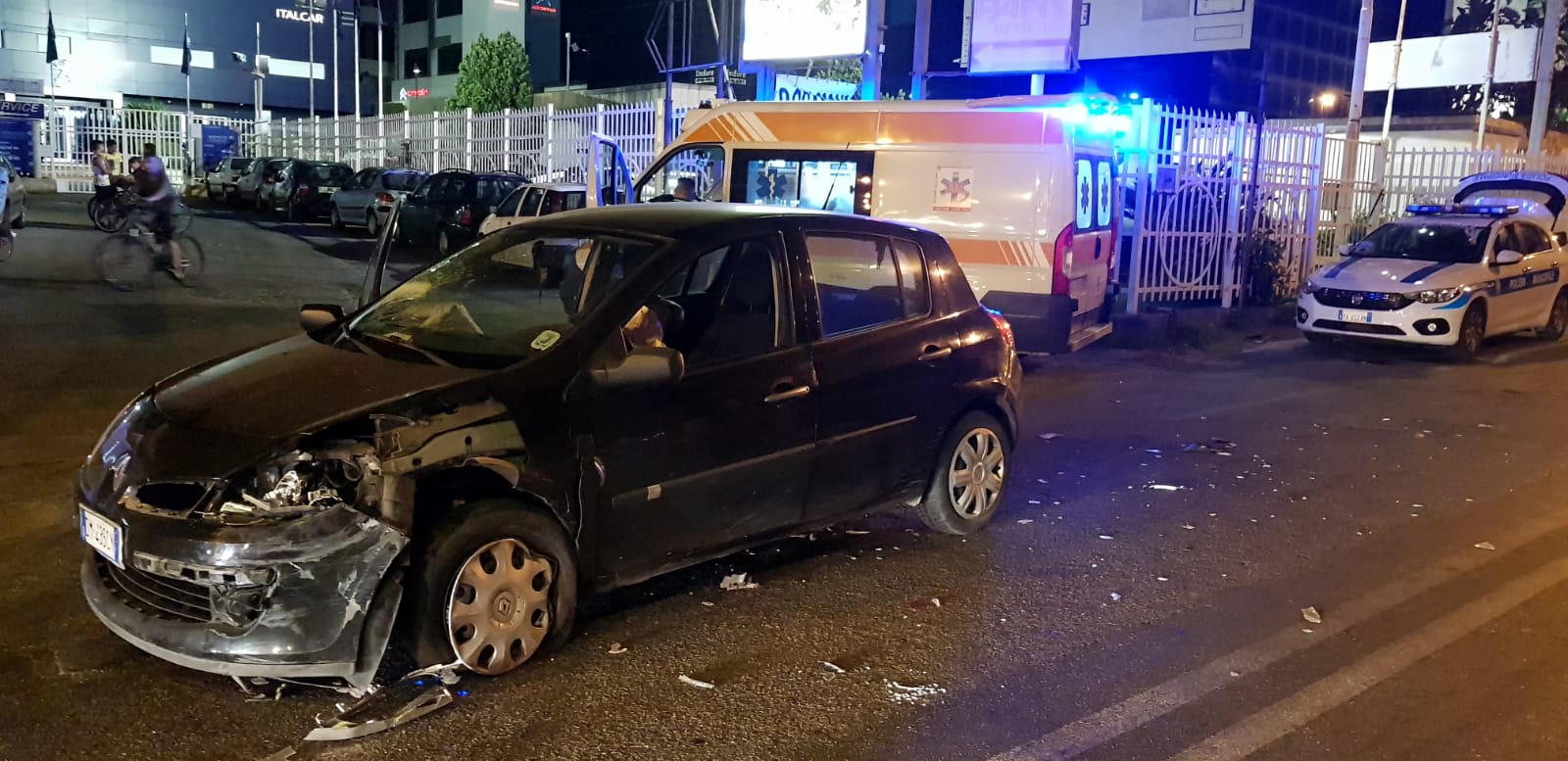 Incidente nella notte sulla Statale 114: un ferito