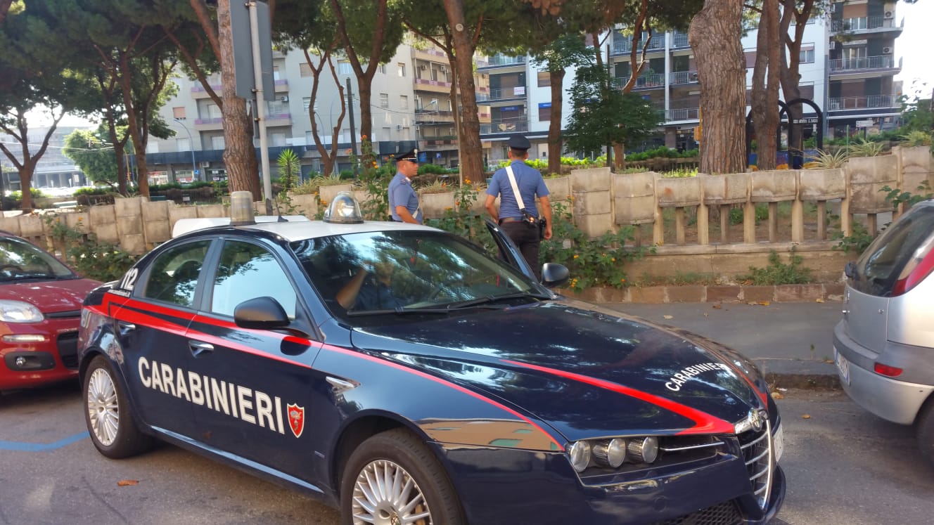 Arrestato pusher gambiano: spacciava marijuana nella villetta Quasimodo