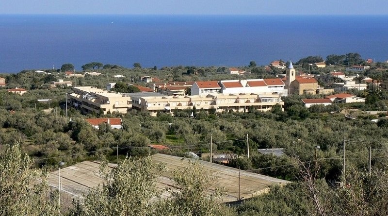 Blackout totale a Spartà e circondario da oltre un’ora, allertata l'Enel. Le zone rimasero isolate durante i roghi estivi