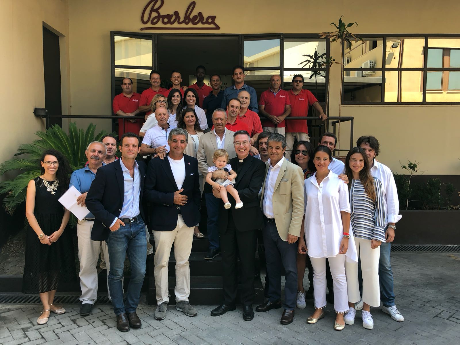 Riparte a pieno regime l'attività di Caffè Barbera con la benedizione di Monsignor Cesare Di Pietro