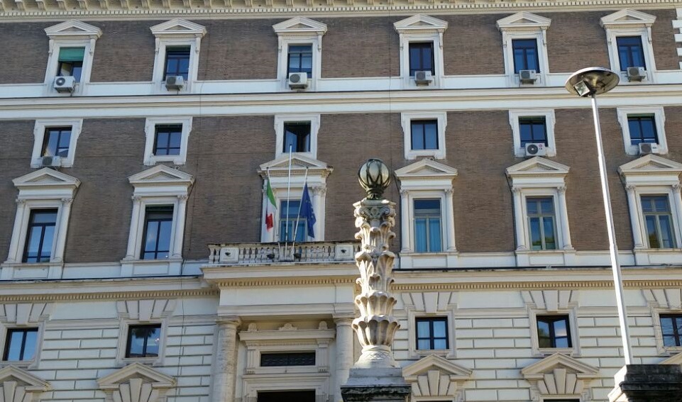 Piano straordinario contro la droga nelle scuole, Messina ottiene finanziamenti