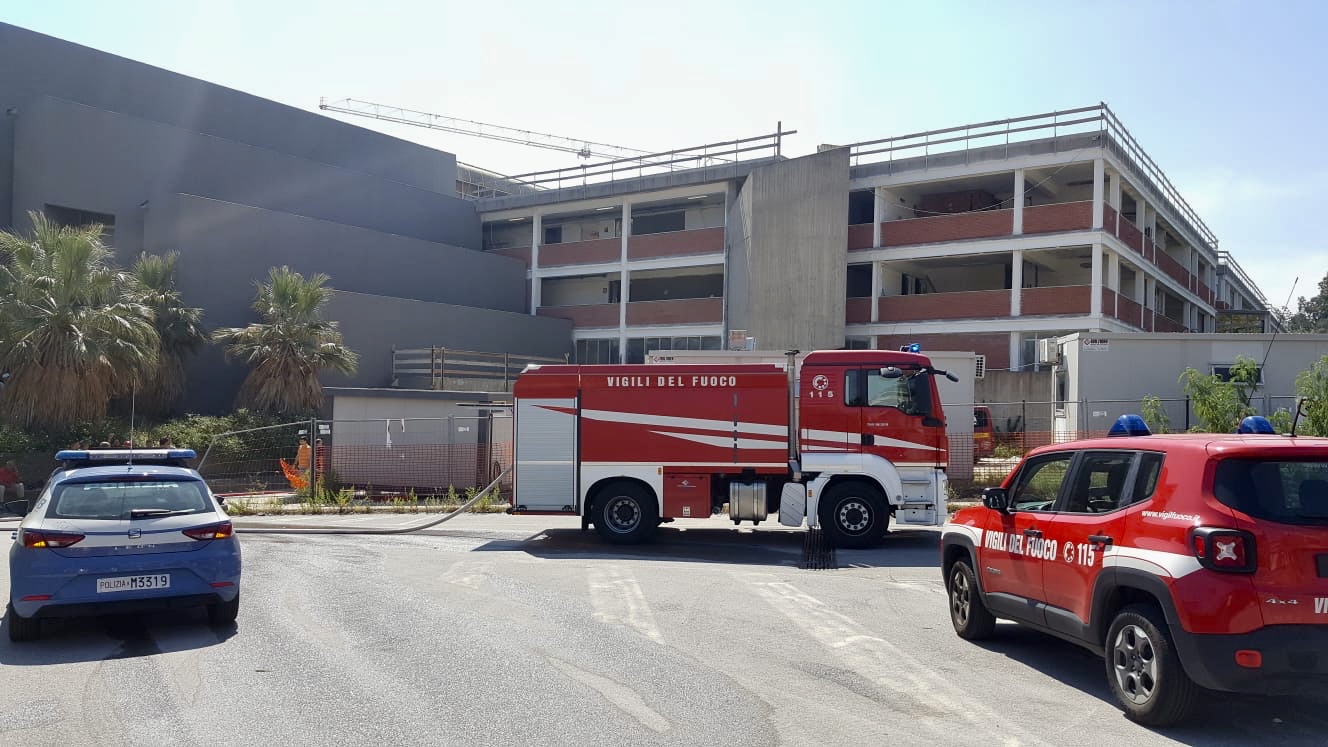 Papardo, domato incendio all’Università