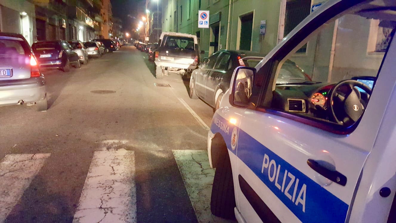 Via Santa Marta, donna travolta da un Suv sulle strisce