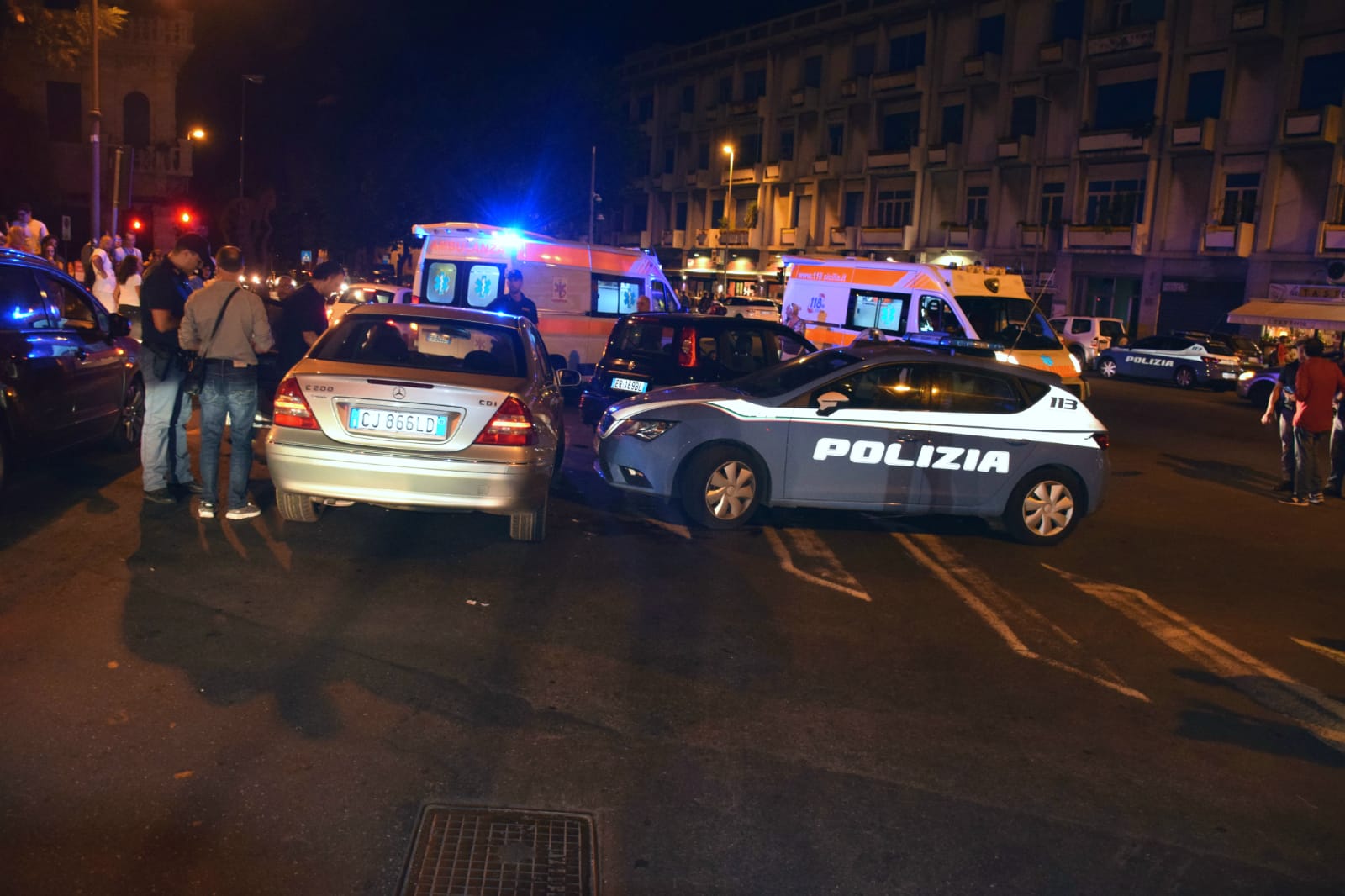 Folle inseguimento con incidente, arrestato il fuggitivo
