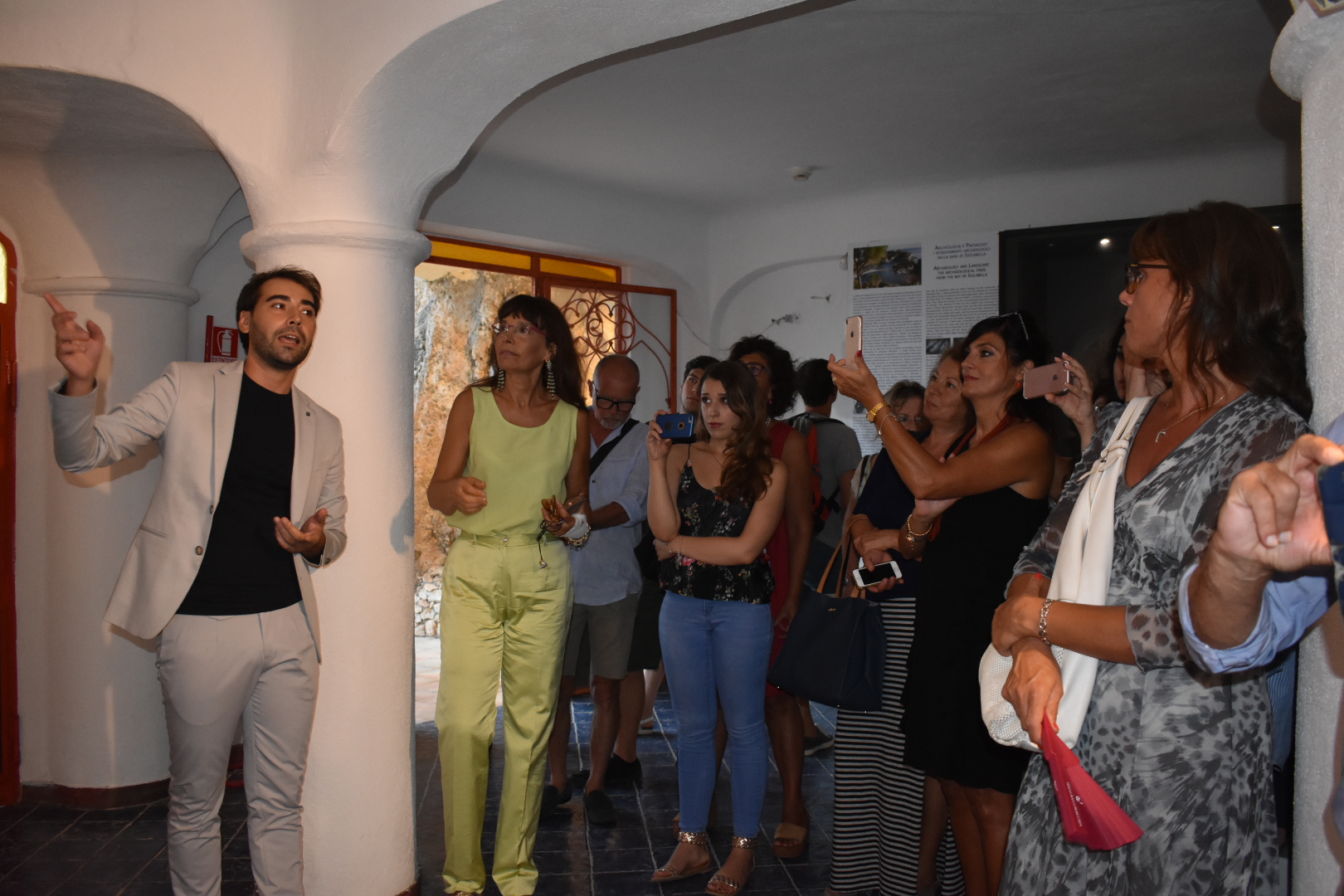 Inaugurata la mostra "La Storia di Isolabella"