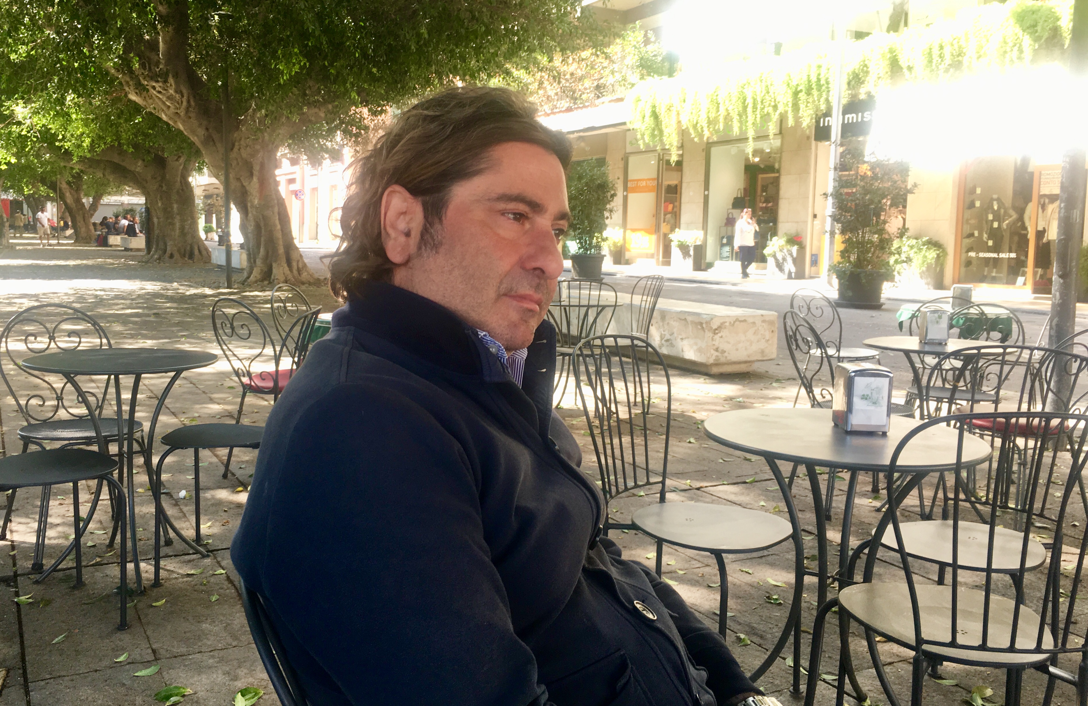 Piazza Cairoli: la "Festa dei Nonni" sostenuta dal Caffè Santoro