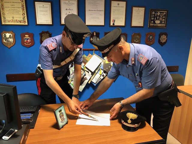 Minacce e botte alla madre: 35enne arrestato dai Cc di Roccalumera