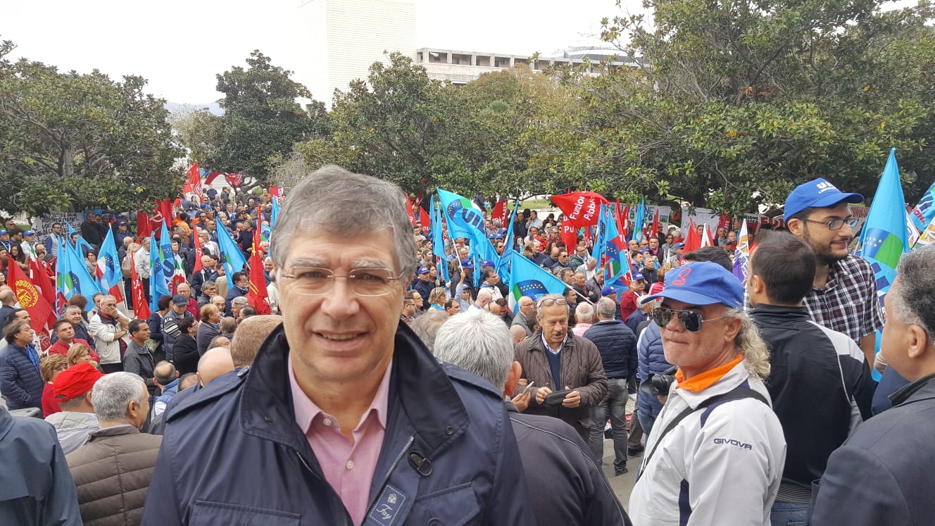 De Domenico: "De Luca faccia un passo indietro"