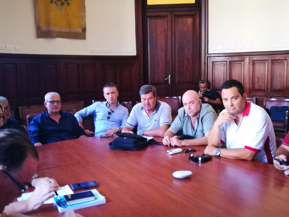 La Fp Cgil al sindaco: "Basta con questo clima di odio"