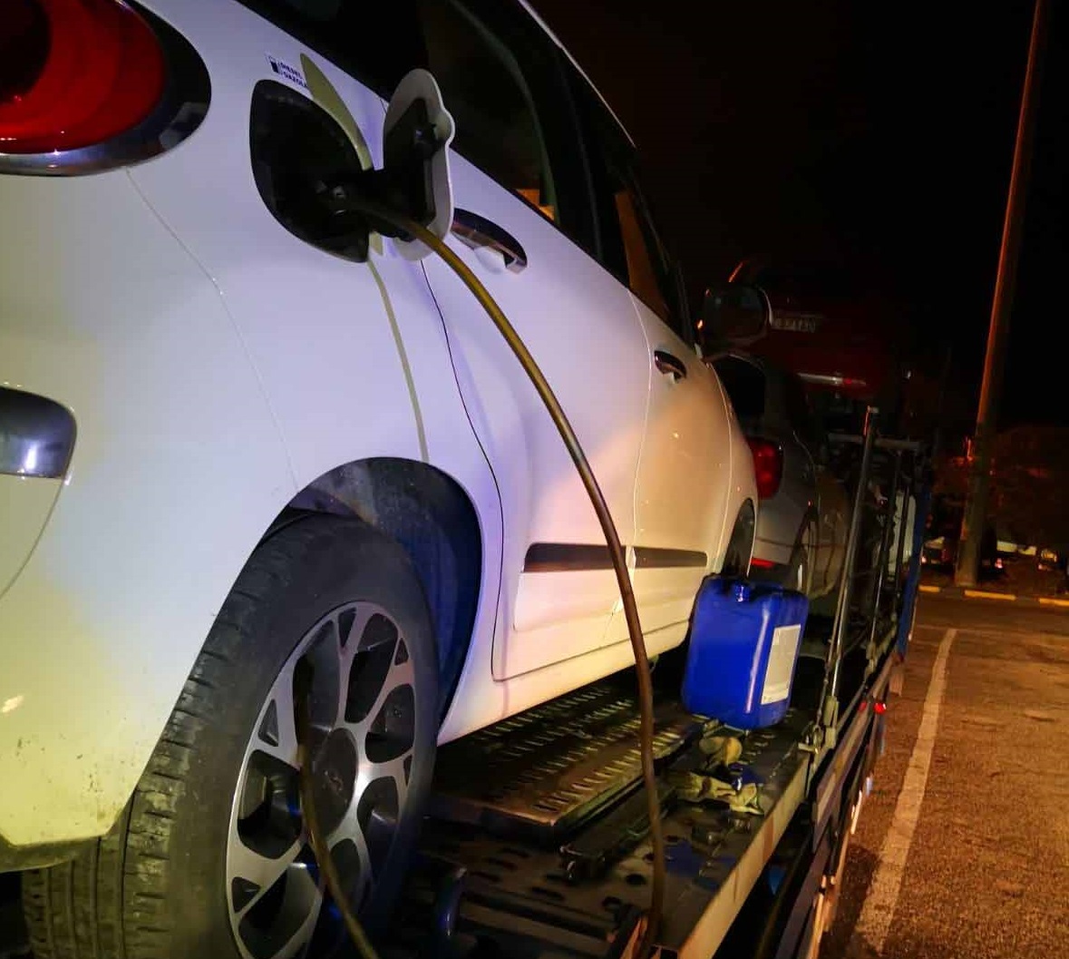 Rubava gasolio, 44enne arrestato nell'area di servizio a Tremestieri