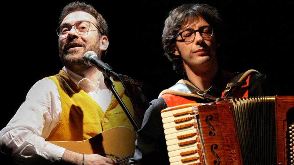 quiNteatro presenta lo spettacolo Vinni a cantari all'ariu scuvertu con Mario Incudine e Antonio Vasta