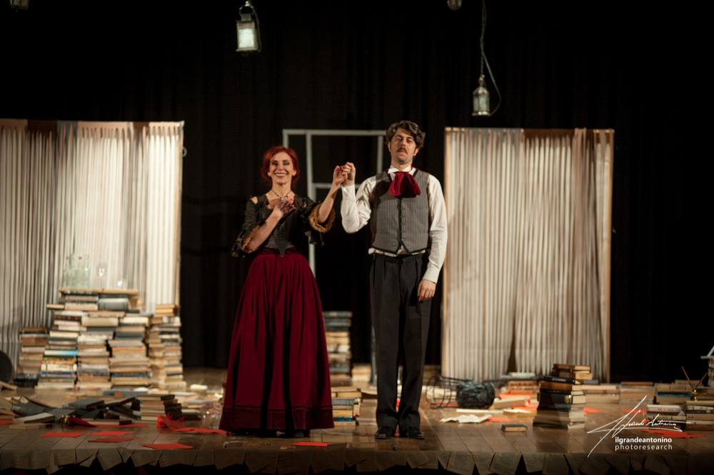 quiNteatro: trionfale successo per Tiziana Foschi e Antonio Pisu che incantano il Trifiletti con lo spettacolo Lettere di Oppio