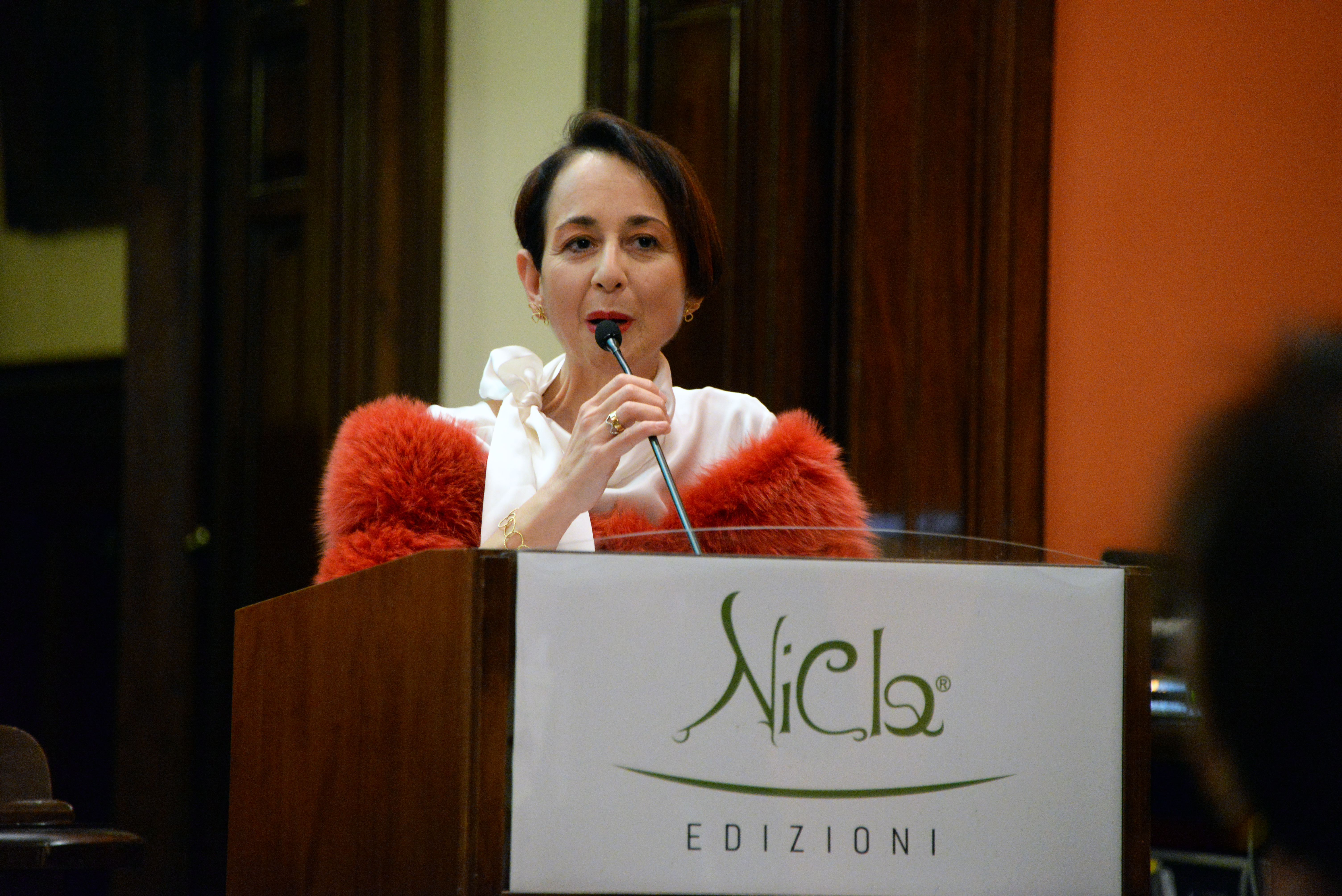 Le “Grandi giardiniere d’Italia”: il Garden Club di Taormina presenta il nuovo libro di Nicoletta Campanella