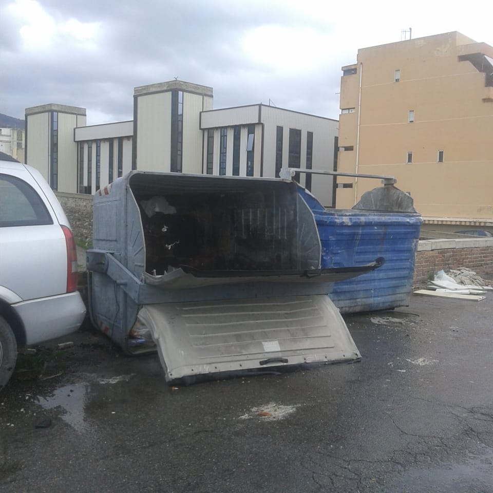 Raffiche di vento nel Messinese: registrati numerosi disagi