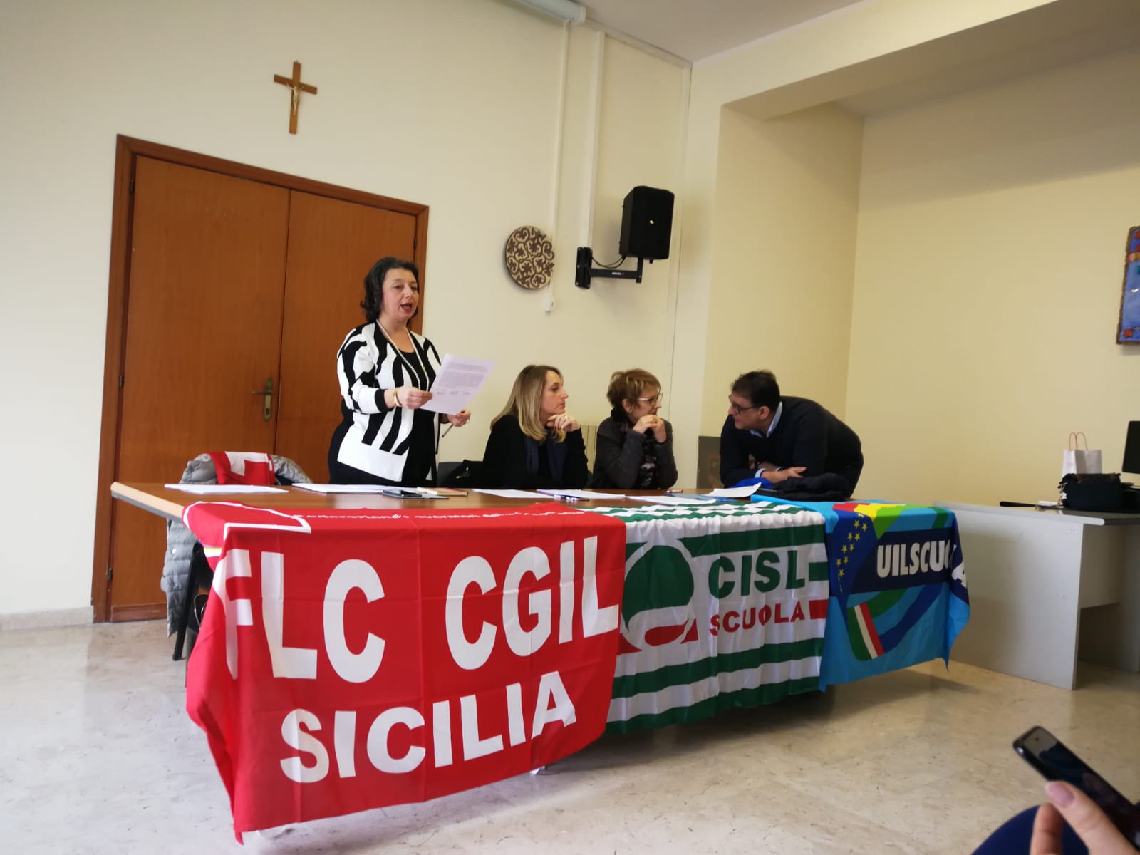 Scuola, ecco le proposte dei sindacati al ministro Bussetti