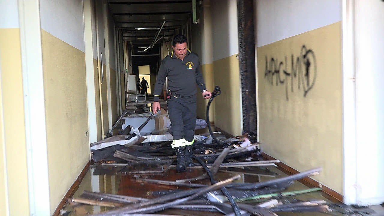 Incendio all’ex ospedale Margherita, distrutti documenti